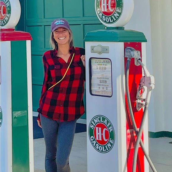 Meet your Posher, Shelly - Picture 3 of 9